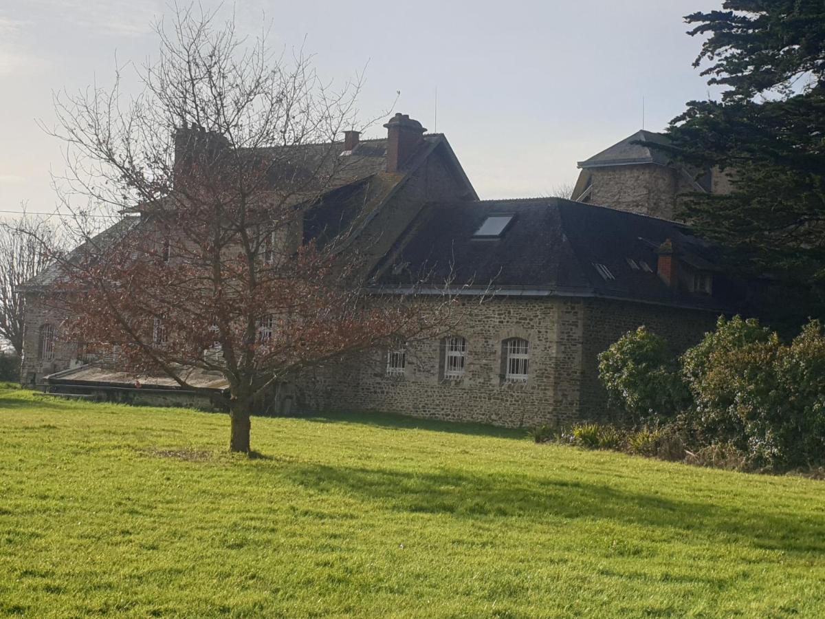 Chateau De Surville Surville  エクステリア 写真