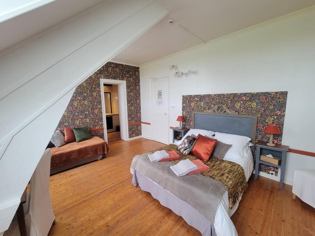 Chateau De Surville Surville  部屋 写真